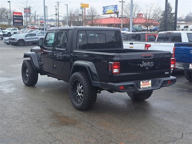 2023 Jeep Gladiator Overland