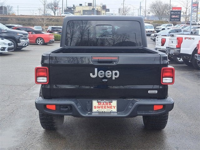 2023 Jeep Gladiator Overland