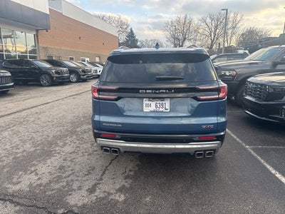 2024 GMC Acadia Denali