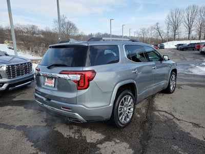 2023 GMC Acadia Denali
