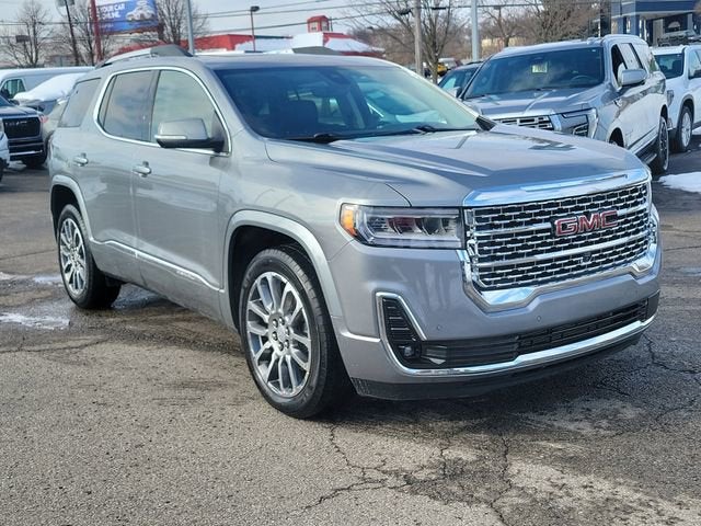 2023 GMC Acadia Denali
