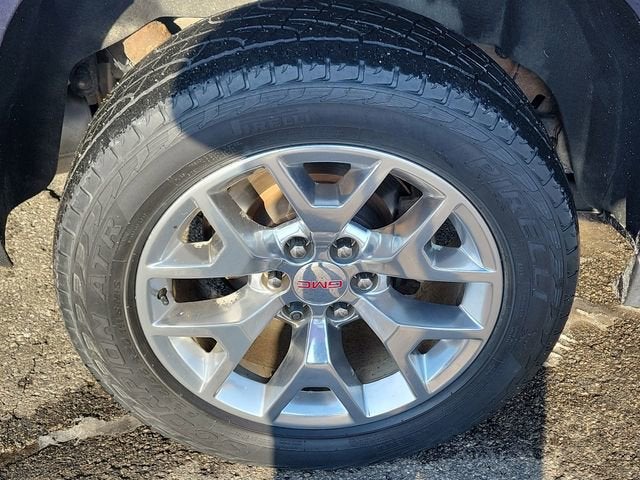 2017 GMC Yukon XL SLE