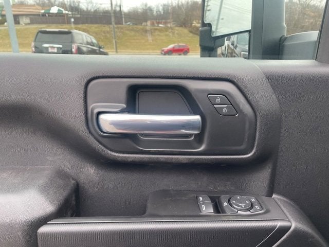 2025 GMC Sierra 2500 HD Pro