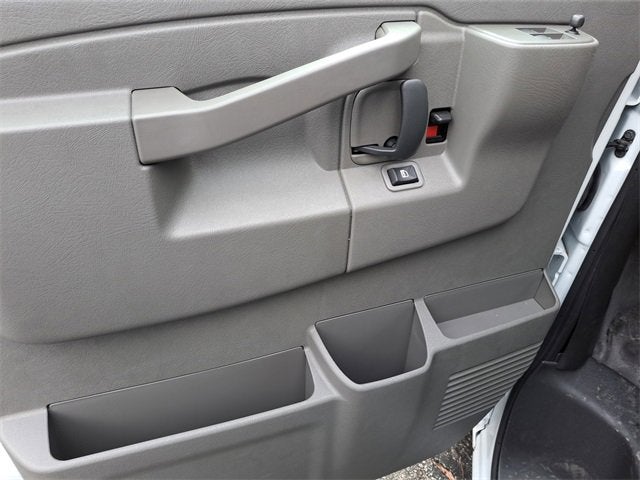 2025 GMC Savana Cargo 2500 Work Van