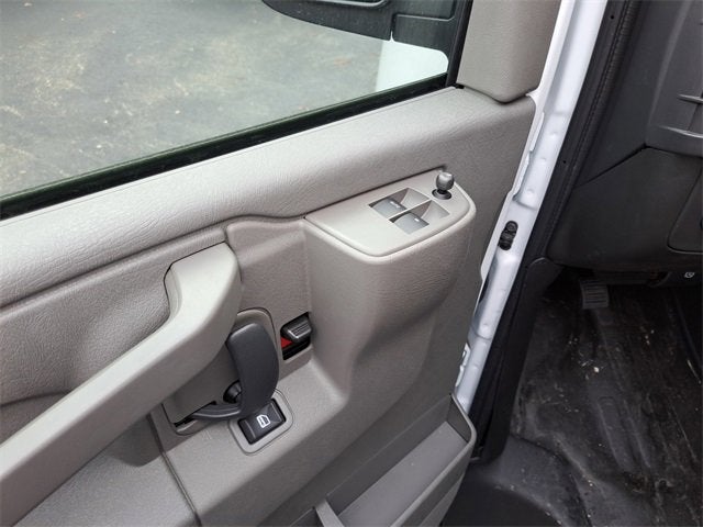 2025 GMC Savana Cargo 2500 Work Van