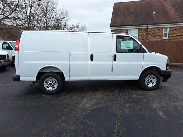 2025 GMC Savana Cargo 2500 Work Van
