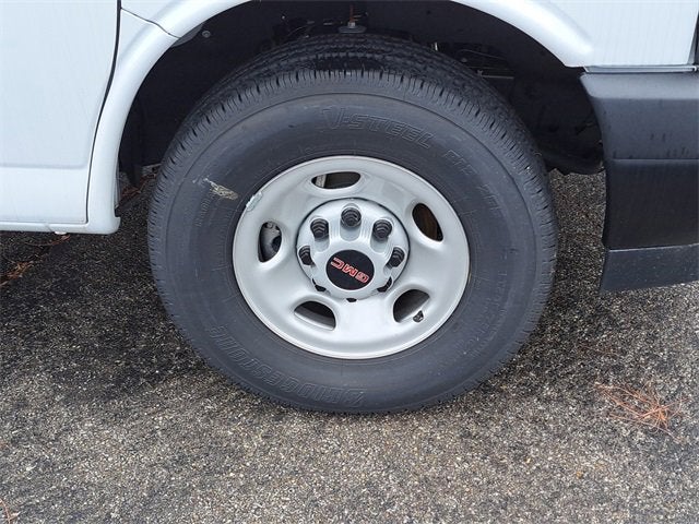 2025 GMC Savana Cargo 2500 Work Van