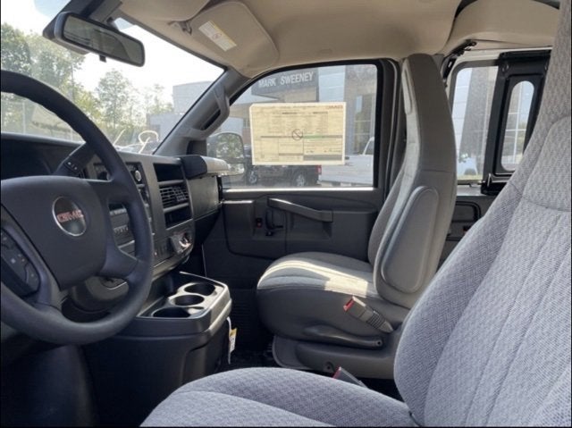 2025 GMC Savana Cargo 2500 Work Van