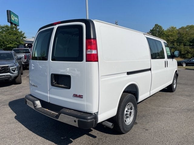 2025 GMC Savana Cargo 2500 Work Van
