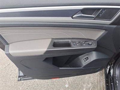 2023 Volkswagen Atlas 3.6L V6 SEL R-Line Black