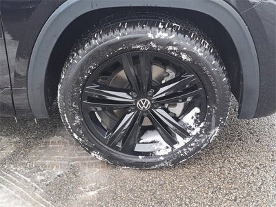 2023 Volkswagen Atlas 3.6L V6 SEL R-Line Black