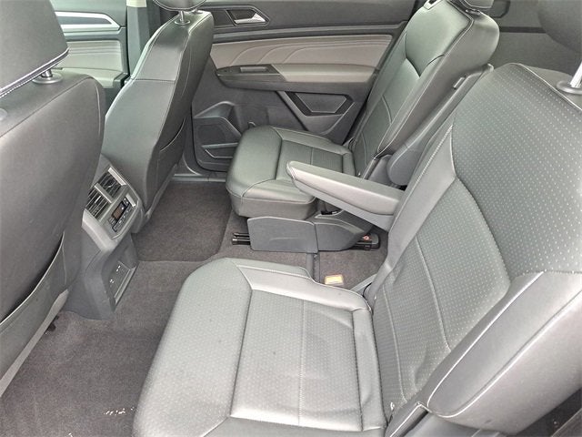 2023 Volkswagen Atlas 3.6L V6 SEL R-Line Black