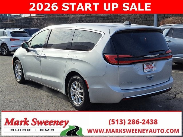 2024 Chrysler Pacifica Touring L
