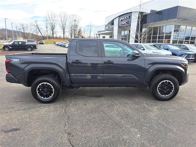 2024 Toyota Tacoma 4WD SR5