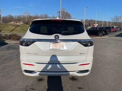 2022 Buick Enclave Avenir